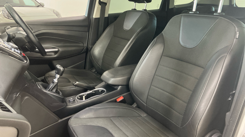 Ford Kuga 2.0 TDCi 150 Titanium 5dr 2WD Diesel Estate